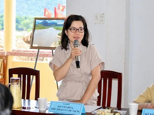 Bà Nguyễn Thị Kim Chung – Phó Giám đốc Sở VHTT&DL tỉnh Gia Lai gợi mở một số định hướng phát triển du lịch Canh Tiến.