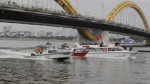 Các lực lượng luyện tập cho chương trình Gala “Tổ quốc bình yên” tại Đà Nẵng.