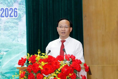  Đồng chí Phạm Văn Thịnh phát biểu chỉ đạo tại hội nghị. 