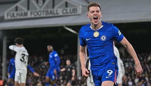 Liam Delap quyết giành vị trí tại Chelsea.