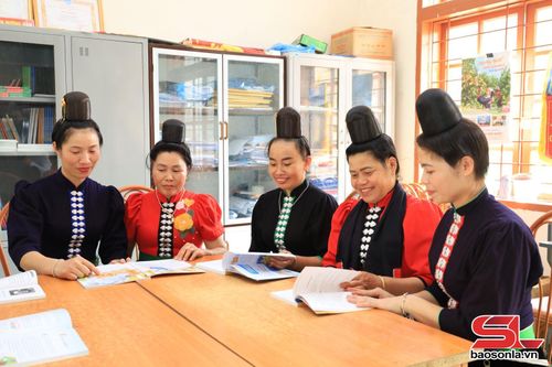 Nhà văn hóa bản Bo Xanh là nơi sinh hoạt thường xuyên của người dân trong bản.