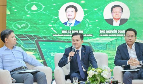 Ông Nguyễn Quang Ngọc - Phó Trưởng ban Chính sách tín dụng, Ngân hàng Agribank chia sẻ các ý kiến để xây dựng pháp luật