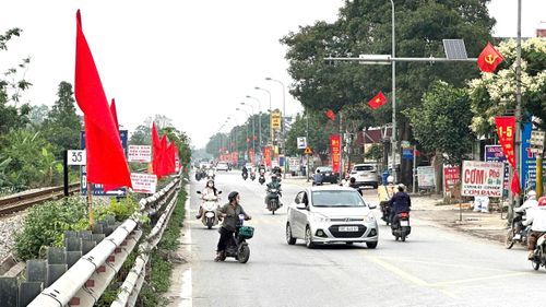Công tác trang trí cổ động trực quan góp phần đưa chủ trương, chính sách đến gần hơn với người dân, củng cố niềm tin và sự đồng thuận trong xã hội. Ảnh: Thu Nghĩa