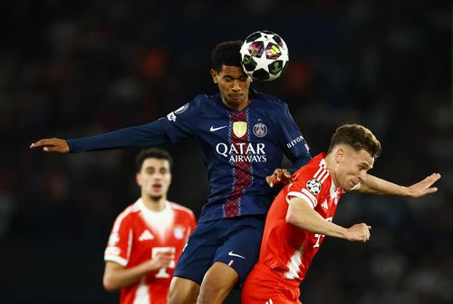  Những phút cuối trận diễn ra nghẹt thở khi Bayern dồn toàn lực tấn công, còn PSG phải căng mình chống đỡ. Dù không có thêm bàn thắng, màn so tài khép lại với cảm xúc vỡ òa từ khán đài và sự thán phục của giới chuyên môn. 