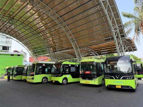 Hệ thống xe buýt điện mới được đưa vào hoạt động rộng rãi