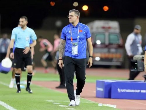 Mục tiêu của thầy trò HLV Cristiano Roland tại sân chơi châu lục là góp mặt tại tứ kết để có suất tham dự FIFA U17 World Cup 2026. Ảnh: Internet.