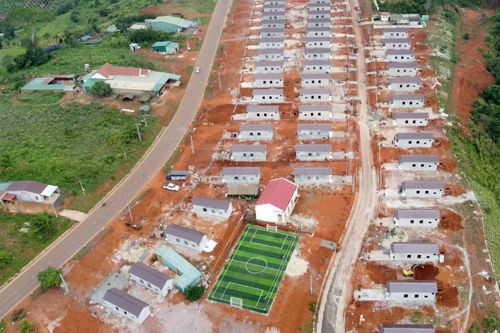 Toàn cảnh 60 căn nhà biên giới Lâm Đồng.