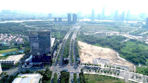 Metro số 2 Bến Thành - Thủ Thiêm, đoạn này dài khoảng 6km.