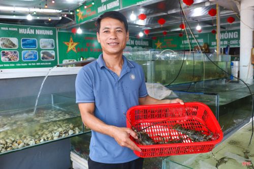Cùng với đó là sự nhiệt tình, hiếu khách của con người Hà Tĩnh.