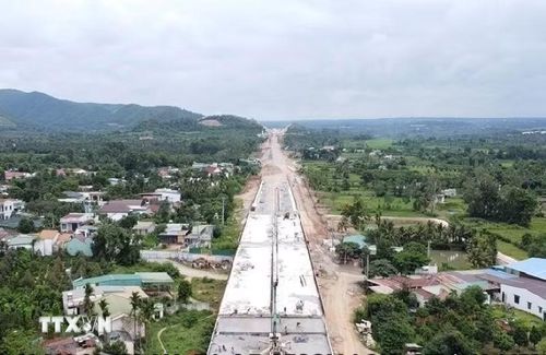 Dự án thành phần 3 Cao tốc Khánh Hòa-Buôn Ma Thuột do Ủy ban Nhân dân tỉnh Đắk Lắk làm đơn vị chủ quản. (Ảnh: TTXVN phát)