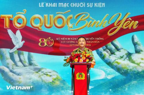 Thượng tướng Phạm Thế Tùng, Thứ trưởng Bộ Công an phát biểu khai mạc gala "Tổ quốc bình yên". (Ảnh: Thanh Phong/Vietnam+)