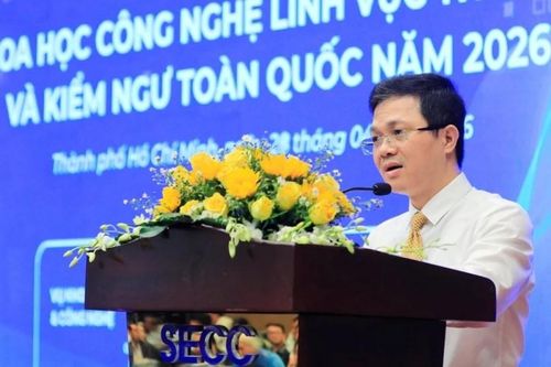 Ông Nguyễn Văn Long, Vụ trưởng Vụ Khoa học và Công nghệ (Bộ NN&amp;MT), phát biểu tại Hội nghị khoa học công nghệ thủy sản và kiểm ngư toàn quốc lần thứ nhất năm 2026.