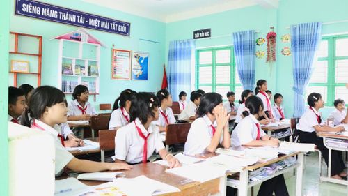 Một giờ học của học sinh Trường PTDTBT THCS Võ Nguyên Giáp.