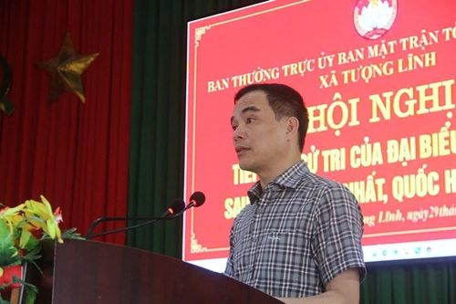 Đại diện lãnh đạo Sở Nông nghiệp và Môi trường giải trình, làm rõ một số nội dung thuộc thẩm quyền.
