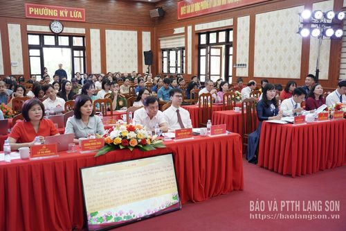 Các đại biểu dự hội thi