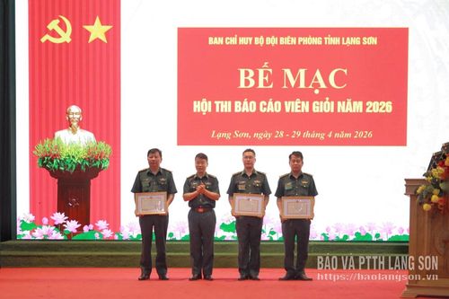 Các thí sinh đoạt giải Ba tại hội thi