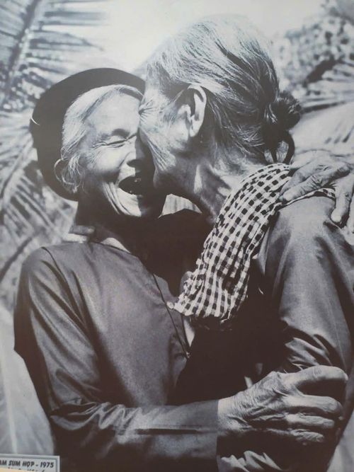 Bắc- Nam sum họp.