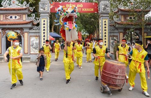 Lễ hội Đền Đô hàng năm luôn là điểm thu hút du khách