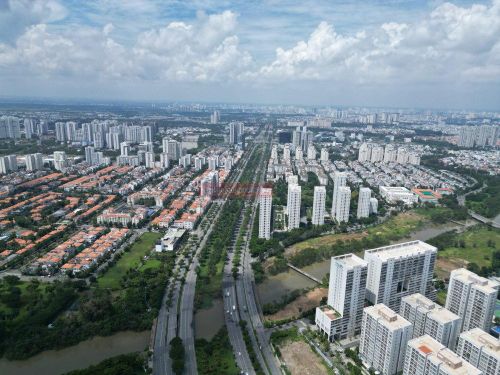 Đường Nguyễn Văn Linh, tuyến huyết mạch phía Nam thành phố.