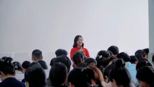 Talkshow “Tinh thần 30/4 trong thời đại mới” tại Phân hiệu Trường đại học Thủy lợi thu hút đông đảo sinh viên tham dự.