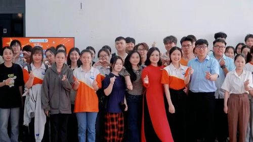 Tinh thần 30/4 được tiếp cận từ góc nhìn trách nhiệm của sinh viên tại Phân hiệu Trường Đại học Thủy lợi.