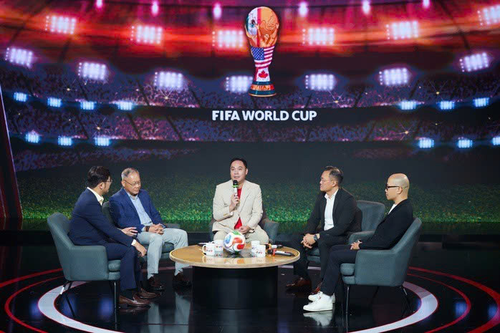 Tọa đàm với chủ đề: "Bản quyền World Cup: Trách nhiệm xem đúng, xem sạch". Ảnh: 24h.com.vn