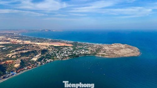 "Tỉnh kỳ vọng sự liên kết giữa Mũi Né - Đà Lạt - Tà Đùng sẽ tạo ra sản phẩm du lịch liên vùng hấp dẫn, nâng cao chất lượng dịch vụ và năng lực cạnh tranh điểm đến cho tỉnh Lâm Đồng", ông Đinh Văn Tuấn nói.