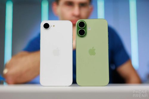 iPhone 17e và iPhone 17 có cùng dung lượng RAM. Ảnh: PhoneArena
