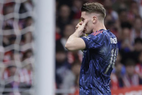 Arsenal dẫn bàn từ chấm phạt đền. Ảnh: EFE