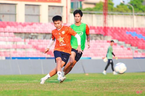 Phong độ của Hồng Lĩnh Hà Tĩnh ở 5 vòng đấu gần đây chưa thật sự ổn định khi thắng 1 và thua tới 4.