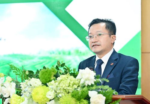 Phó Trưởng ban Chính sách tín dụng, Ngân hàng Agribank Nguyễn Quang Ngọc.