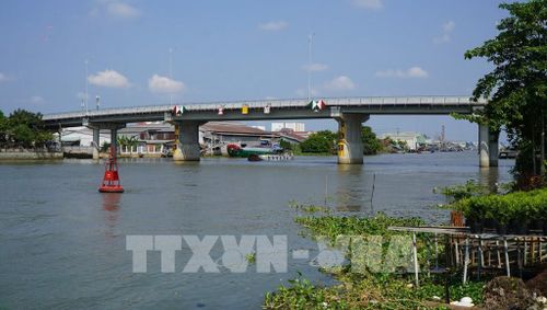 Cầu Sa Đéc (Đồng Tháp). Ảnh: Nhựt An - TTXVN