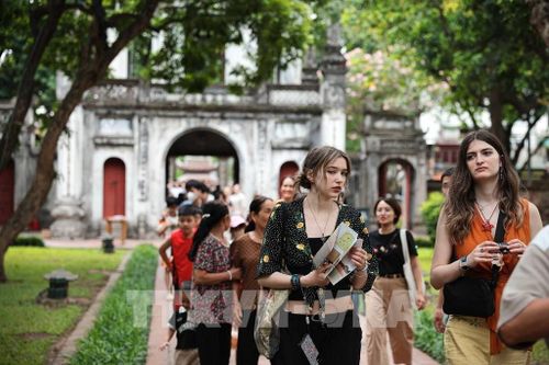 Văn Miếu - Quốc Tử Giám, một trong những di tích thu hút đông du khách tại Hà Nội. Ảnh: Phạm Tuấn Anh - TTXVN