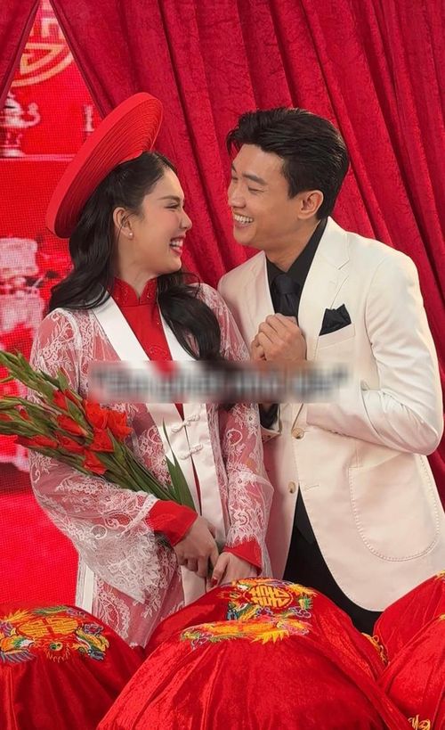 Ngọc Trinh và Quốc Trường được nhiều khán giả ghép đôi.