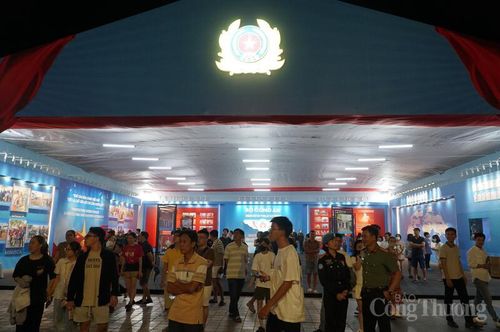 Chuỗi sự kiện "Tổ quốc bình yên" diễn ra tại TP. Đà Nẵng là hoạt động tri ân sâu sắc những cống hiến, đóng góp, phát huy cao độ truyền thống vẻ vang, tiếp tục khẳng định vai trò, sứ mệnh của lực lượng An ninh nhân dân trong giai đoạn cách mạng mới.