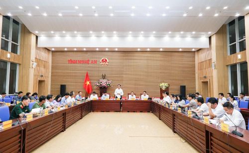 Quang cảnh phiên họp thường kỳ