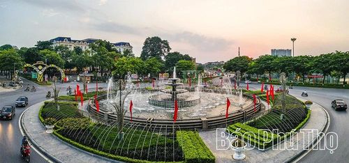 Không gian đô thị tại phường Vĩnh Phúc được chỉnh trang đồng bộ, tạo điểm nhấn cảnh quan và nâng cao chất lượng sống đô thị.