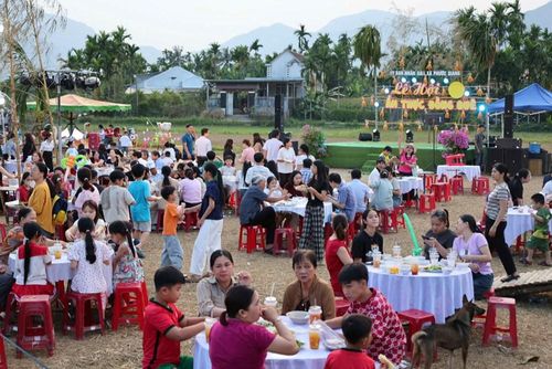 Không gian đồng quê Bình Thành rực rỡ trong ngày hội ẩm thực