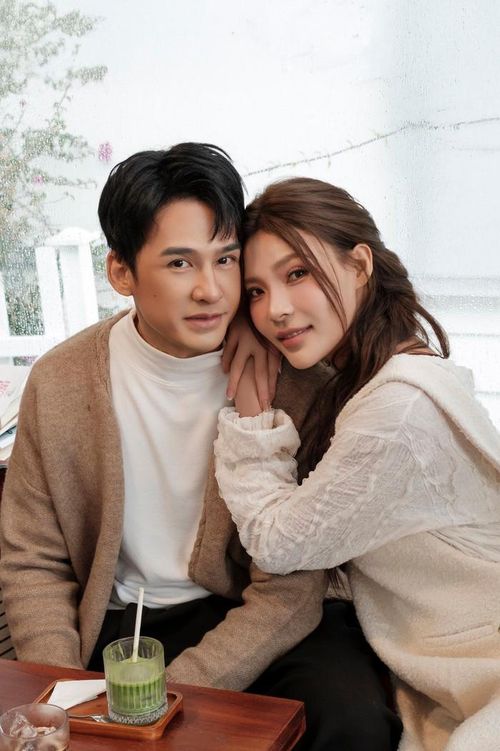 Thúy Diễm hiện có hôn nhân viên mãn bên Lương Thế Thành.