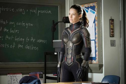 Không chỉ dừng lại ở việc lên án, ngôi sao phim Avengers còn gửi lời tri ân tới đội ngũ nghệ sĩ của Marvel.