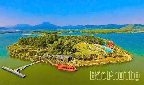 Đảo Ngọc - Thiên đường nghỉ dưỡng giữa lòng hồ.