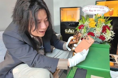 Khoa Pug vốn là YouTuber gắn với các video trải nghiệm dịch vụ xa xỉ.