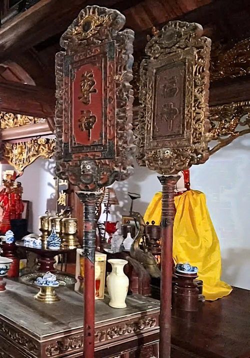 Thẻ bài lưu giữ tại đền An Lạc, được ban phong dưới triều Nguyễn