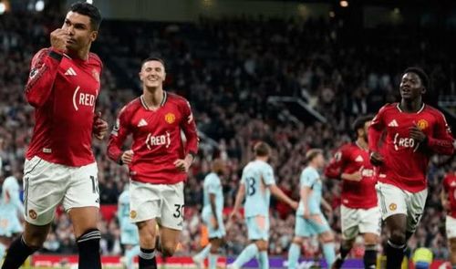 Siêu máy tính Chat GPT dự đoán Manchester United sẽ giành chiến thắng 2 - 1 Liverpool ở lượt trận tối ngày 3/5.