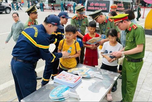Đa dạng các hình thức tuyên truyền.