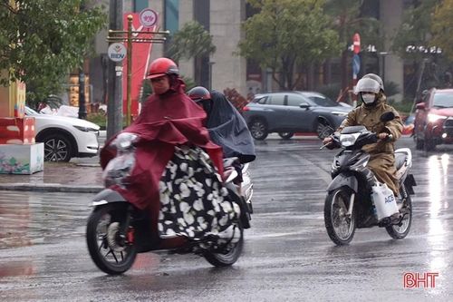 Dự báo từ chiều 3/5 đến sáng 4/5, Hà Tĩnh có mưa rào và dông rải rác. Ảnh minh họa