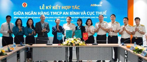 Việc hợp tác lần giữa Cục Thuế và ABBank được kỳ vọng sẽ góp phần thúc đẩy thanh toán không dùng tiền mặt, chuẩn hóa dữ liệu giao dịch và nâng cao tính minh bạch trong hoạt động kinh doanh của hộ kinh doanh.