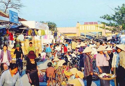 Chợ vườn hoa. Ảnh tư liệu