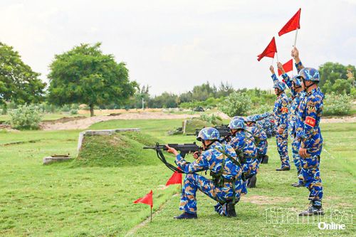 Huấn luyện bắn súng STV-380.