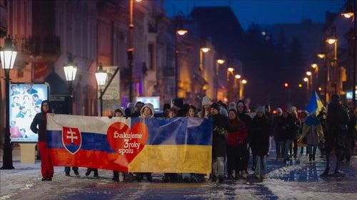 Theo ông Matsenko, Budapest và Bratislava hiện không phản đối các quyết định của EU nhằm hỗ trợ Kyiv, sự đoàn kết đã được thiết lập trong EU về các vấn đề then chốt liên quan đến Ukraine.